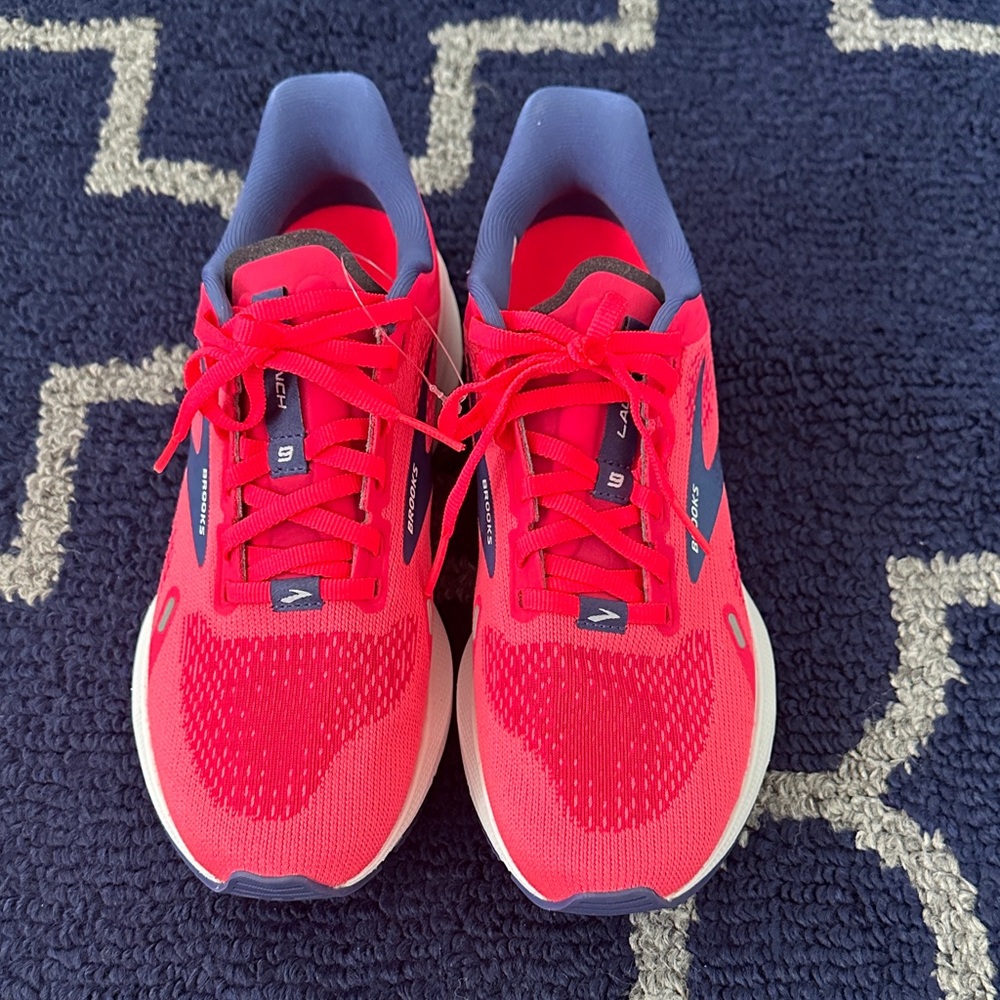 Brooks Women's Bright Pink and Navy Athletic Running Shoes